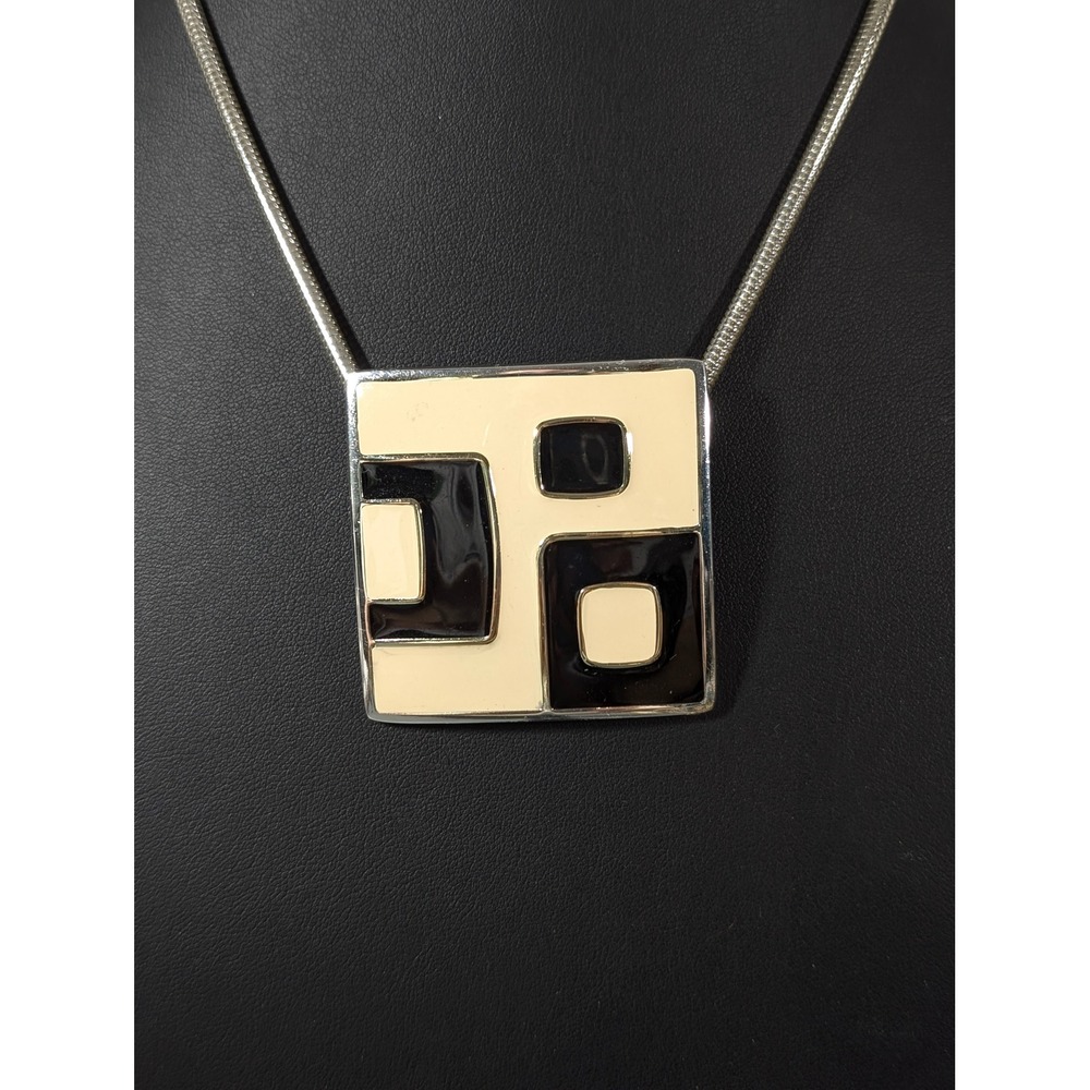 Modernist Black Cream Enamel Geometric Pendant Necklace Mod Art Deco 19 Inch
